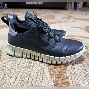 ECCO Women’s Gruuv Leather Shoe 7-7.5 US / 38 EU Black & White - Reflective Back